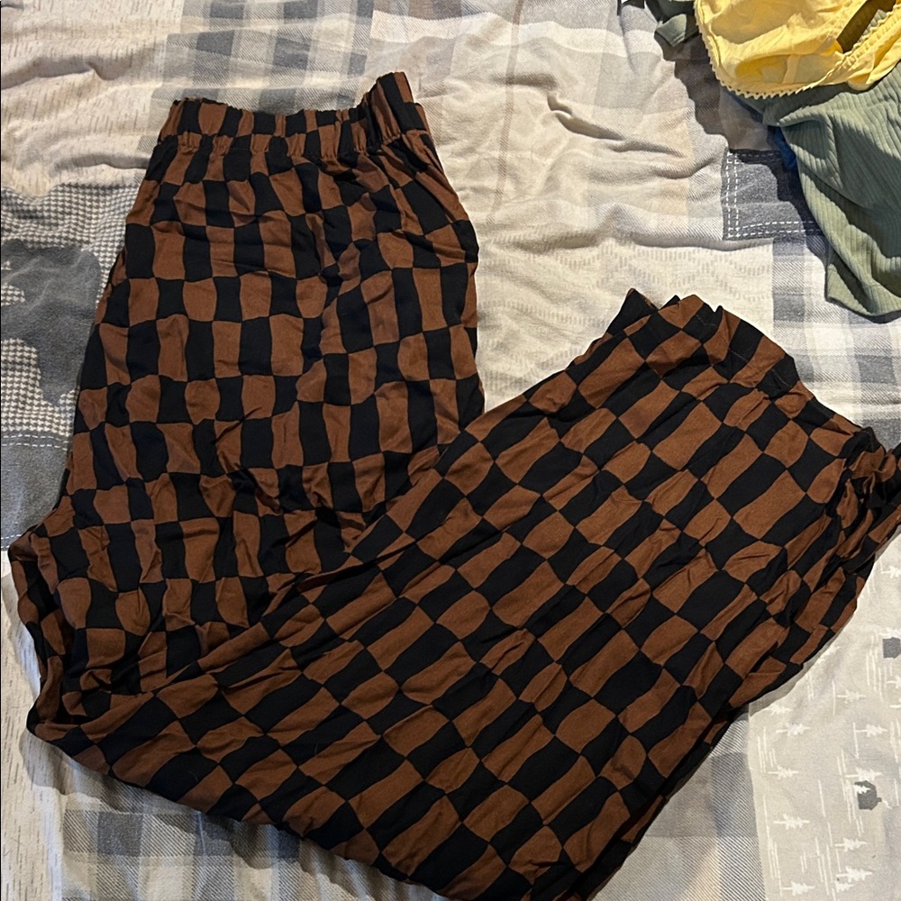Old Navy Black and Brown Checkered High Rise Playa Wide Leg pants